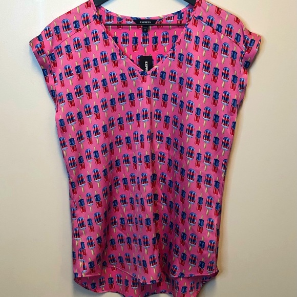NWT Express Cut Off Sleeve Top - Picture 1 of 5